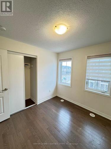 56 Cornell Centre Boulevard, Markham, ON - Indoor Photo Showing Other Room