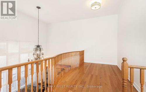 4653 Colombo Crescent, Mississauga, ON - Indoor Photo Showing Other Room