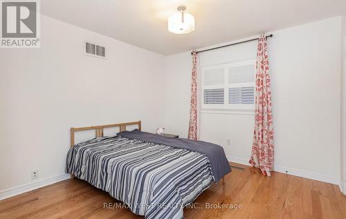 4653 Colombo Crescent, Mississauga, ON - Indoor Photo Showing Bedroom