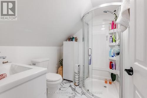 140 Adolphus Street, Cornwall, ON - Indoor Photo Showing Bathroom