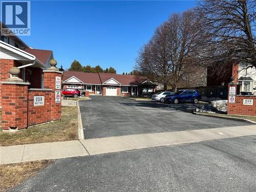 259 SCOTT Street Unit# 7  St. Catharines, ON L2N 1H9