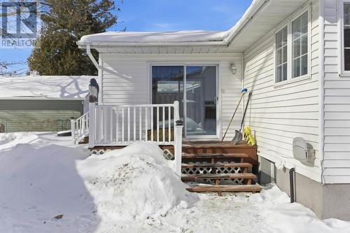 9 Buchan Ave, Blind River, ON - Outdoor