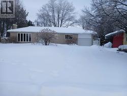 21 Bracken PL  Elliot Lake, ON P5A 1L5