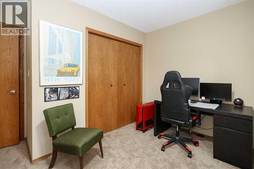 31 Armitage Close, Red Deer, AB - Indoor Photo Showing Office