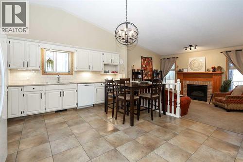 31 Armitage Close, Red Deer, AB - Indoor