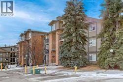 632, 6400 Coach Hill Road SW  Calgary, AB T3H 1B8