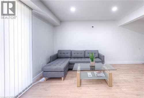 236 Bankside Drive, Kitchener, ON - Indoor