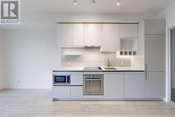 4008 - 950 PORTAGE PARKWAY  Vaughan, ON L4K 0J7