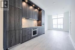 223 - 858 DUPONT STREET  Toronto, ON M6G 0C1