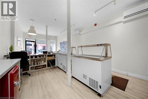 339 Barton Street E, Hamilton, ON 