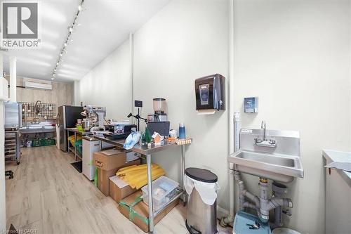 339 Barton Street E, Hamilton, ON 