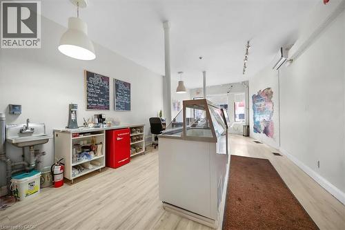 339 Barton Street E, Hamilton, ON 