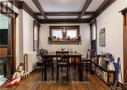 25 West Avenue S, Hamilton, ON - Indoor Photo Showing Dining Room