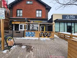 B - 94 LAKE SHORE ROAD E  Mississauga, ON L5G 1E3