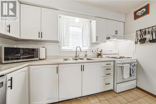 43 Everest Street, Hamilton, ON - Indoor Photo Showing Kitchen With Double Sink