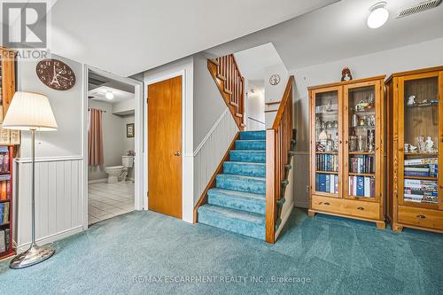 43 Everest Street, Hamilton, ON - Indoor Photo Showing Other Room