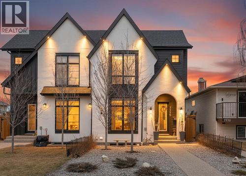 7712 36 Avenue Nw, Calgary, AB - Outdoor With Facade