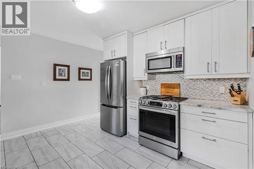 1177 Bellview Street, Burlington, ON - Indoor Photo Showing Kitchen