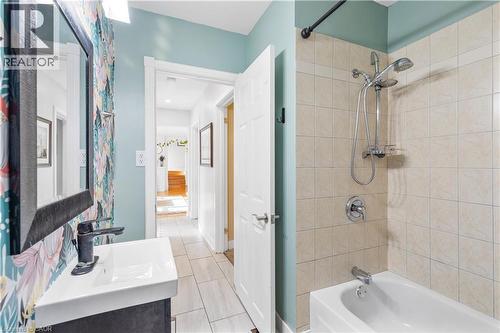 1177 Bellview Street, Burlington, ON - Indoor Photo Showing Bathroom