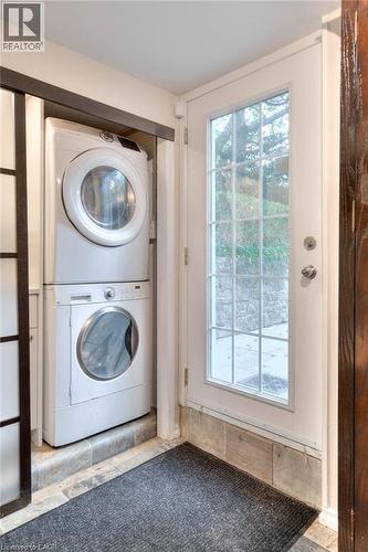 243 Lincoln Road, Waterloo, ON - Indoor Photo Showing Laundry Room