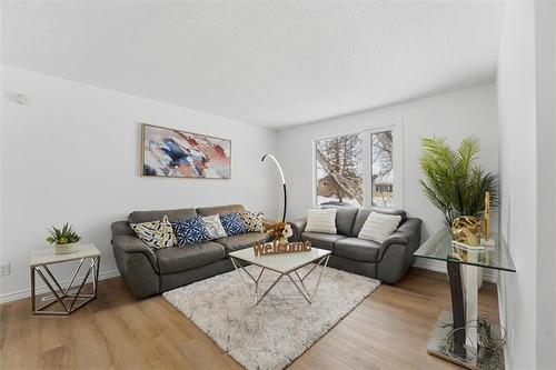 115 Houde Dr, Winnipeg, MB 