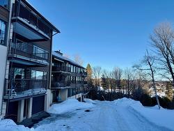 10-280 Rue de Grenoble  Sainte-Adèle, QC J8B 2X3