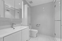 Ensuite bathroom - 