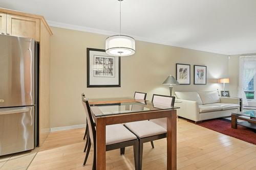 Salle à manger - 2-38 Av. Ste-Hélène, Saint-Lambert, QC - Indoor