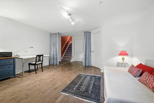 Salle à manger - 2-38 Av. Ste-Hélène, Saint-Lambert, QC - Indoor Photo Showing Bedroom