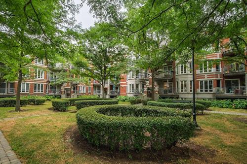 Façade - 2-38 Av. Ste-Hélène, Saint-Lambert, QC - Outdoor