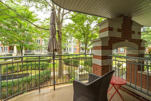 Terrasse - 2-38 Av. Ste-Hélène, Saint-Lambert, QC - Outdoor With Deck Patio Veranda With Exterior