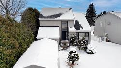 4502 Rue Guénette  Laval (Chomedey), QC H7T 2R9