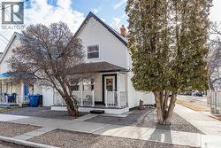 839 Balmoral Street SE  Medicine Hat, AB T1A 0W7