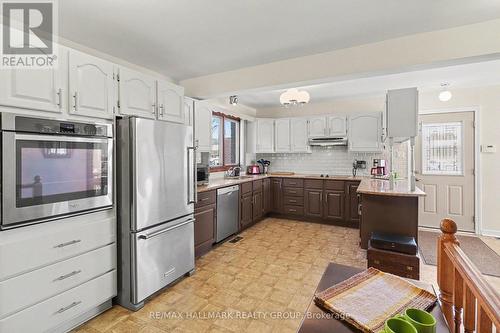 2004 Dorval Avenue, Ottawa, ON - Indoor Photo Showing Kitchen
