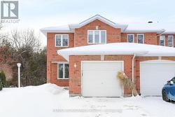 91 WHALINGS CIRCLE SW  Ottawa, ON K2S 1S4
