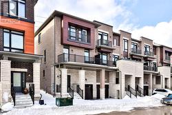 24 CUNLIFFE LANE  Ajax, ON L1S 7S9