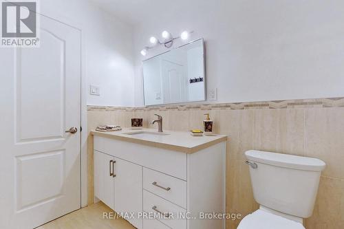 3646 Molly Avenue, Mississauga, ON - Indoor Photo Showing Bathroom