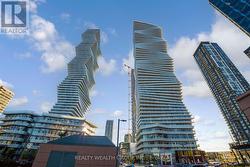 3911 - 3900 CONFEDERATION PARKWAY  Mississauga, ON L5B 0M3