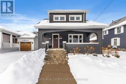 40 MAIN STREET  St. Catharines, ON L2N 4T7