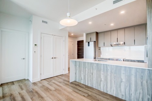 Kitchen - 802-2000 Rue Sauvé O., Montréal (Ahuntsic-Cartierville), QC - Indoor