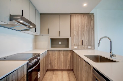 Kitchen - 802-2000 Rue Sauvé O., Montréal (Ahuntsic-Cartierville), QC - Indoor Photo Showing Kitchen