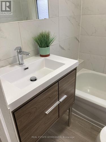 322 Cosburn Avenue, Toronto, ON - Indoor Photo Showing Bathroom