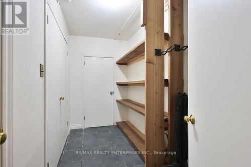 48 Cumberland Drive, Mississauga, ON - Indoor Photo Showing Other Room