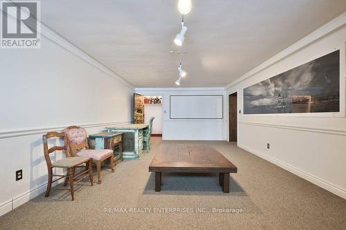 48 Cumberland Drive, Mississauga, ON - Indoor Photo Showing Other Room