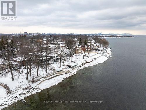48 Cumberland Drive, Mississauga, ON - Outdoor With Body Of Water With View