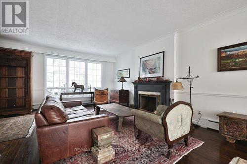 48 Cumberland Drive, Mississauga, ON - Indoor Photo Showing Living Room With Fireplace