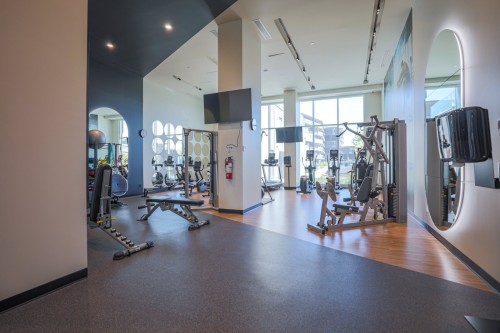 Exercise Room - 1412-2000 Rue Sauvé O., Montréal (Ahuntsic-Cartierville), QC - Indoor Photo Showing Gym Room