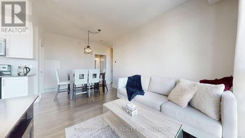 1106 - 45 Yorkland Boulevard, Brampton, ON - Indoor Photo Showing Living Room