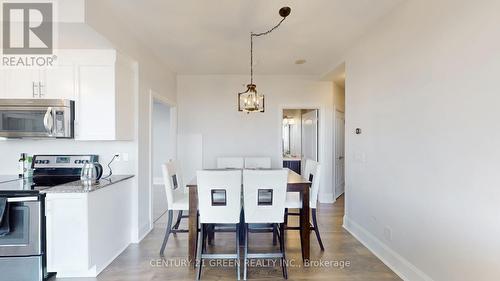 1106 - 45 Yorkland Boulevard, Brampton, ON - Indoor Photo Showing Kitchen