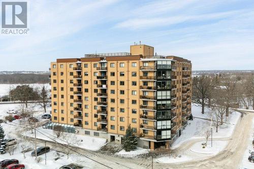 211 - 120 BARRETT COURT  Kingston (Kingston East (Incl Barret Crt)), ON K7L 5H6